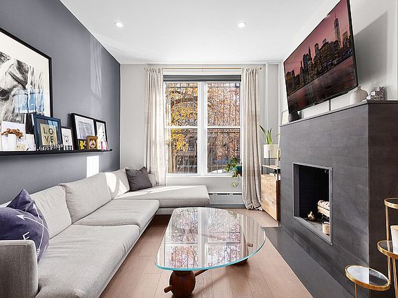 3rd image of 1630 8th Ave APT 1