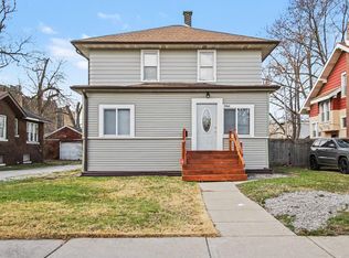 5962 Park Pl, Hammond, IN 46320