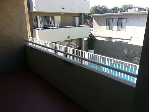 2nd image of 18144 Burbank Blvd APT 204