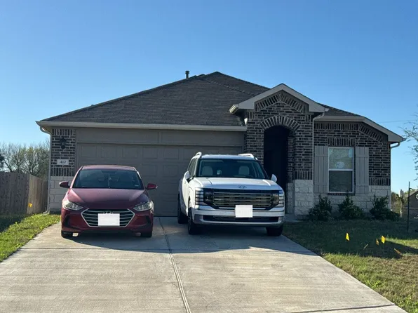 410 Saint Thomas St, Lockhart, TX 78644
