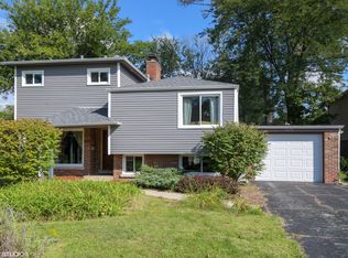 1630 Ferndale Ave, Northbrook, IL 60062