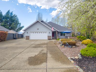 1110 Cashmere Dr, Grants Pass, OR, 97527