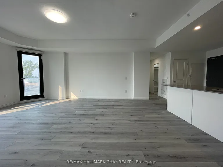 30 Hanmer St W #203 — Photo 19