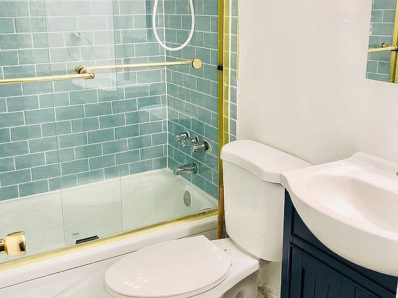5th image of 51 Dean St #4