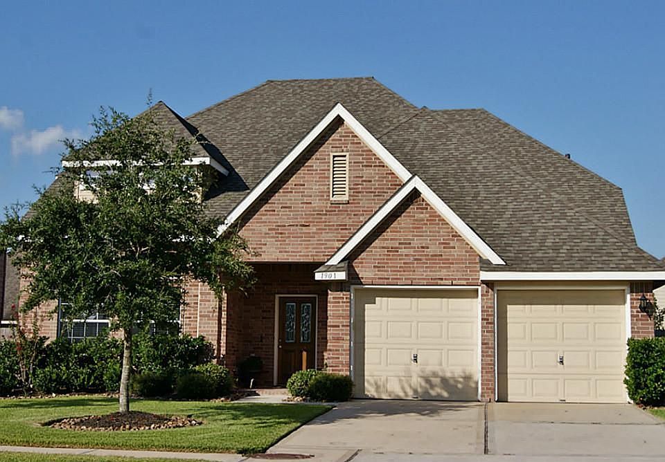 1st image of 1901 Grand Oak Dr