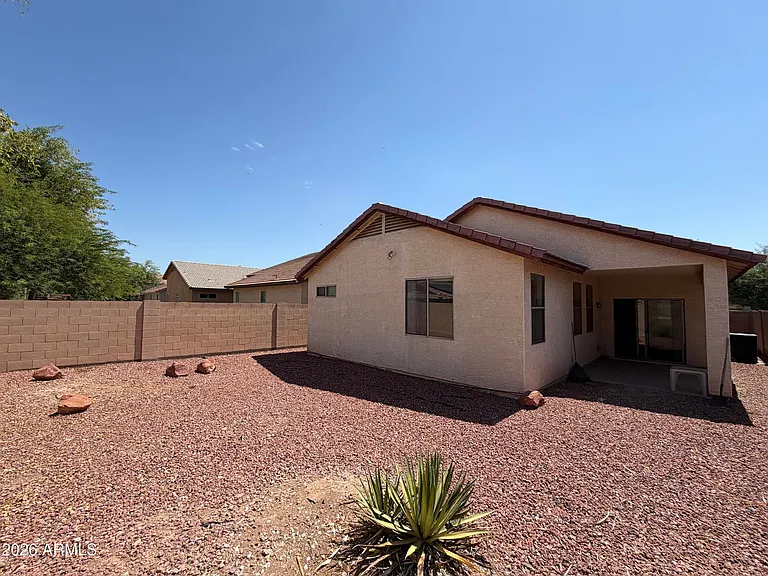 6926 S 37th Gln — Photo 16