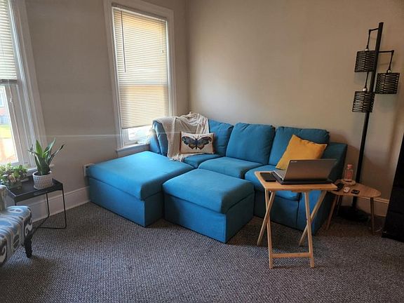 3rd image of 8 Brayton Ct #8B