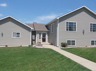 1705 Cypress Point Dr, Brookings, SD 57006