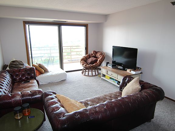 3rd image of 26 10th St W Unit 1604