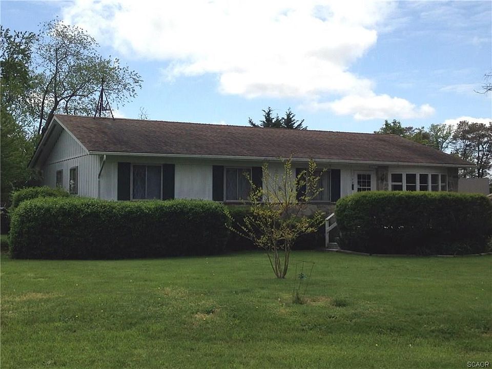 1st image of 108 Tulip Dr