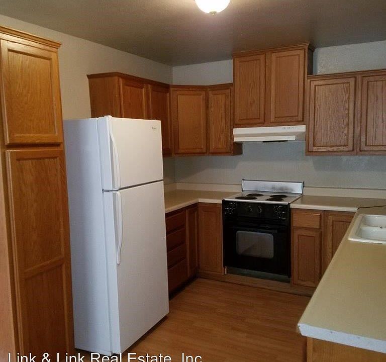 1st image of 1941 Aletha Ln APT 2
