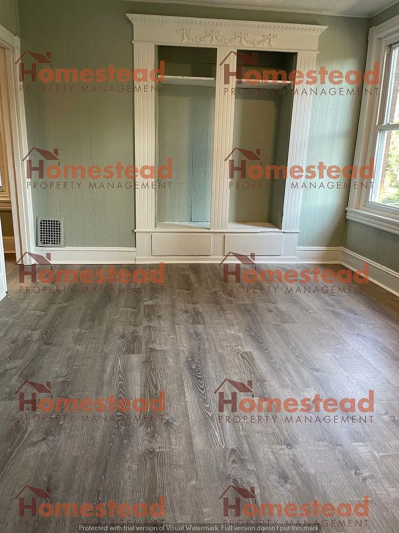 209 Main Street — Photo 1