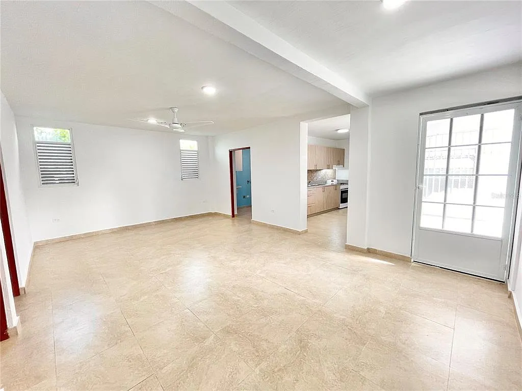 2 bed, 1.0 bath, 1000 sqft, $1,150 — Photo 4