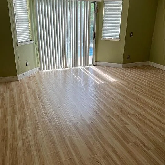 26055 Bancroft St — Photo 8