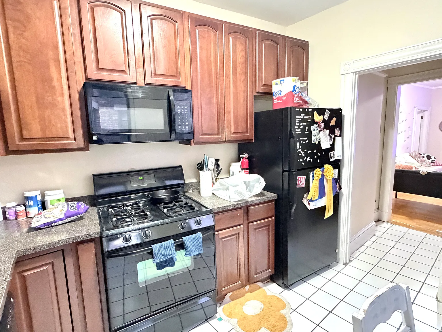 3 bed, 1142 sqft, $3,650 — Photo 4