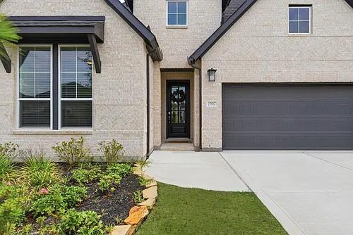 27927 Spring Falls Ct Photo 1