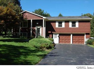 7647 W Seneca Tpke, Manlius, NY 13104