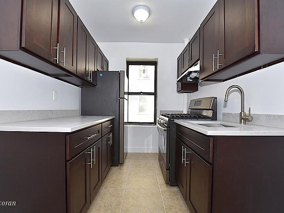 2nd image of 3170 34th St APT 2E