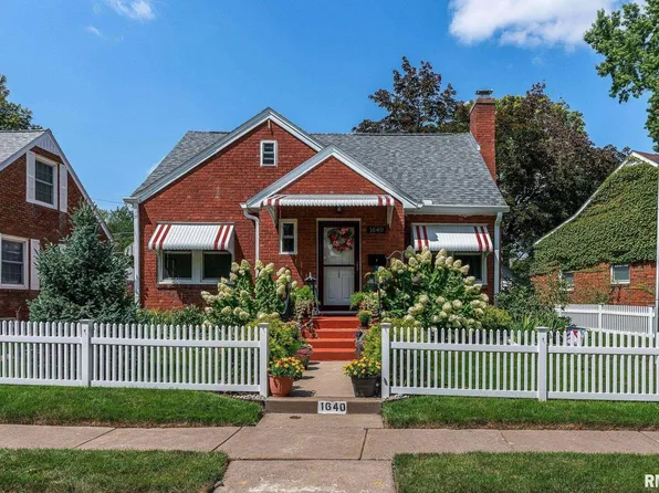 1640 Broadlawn Ave, Davenport, IA 52803