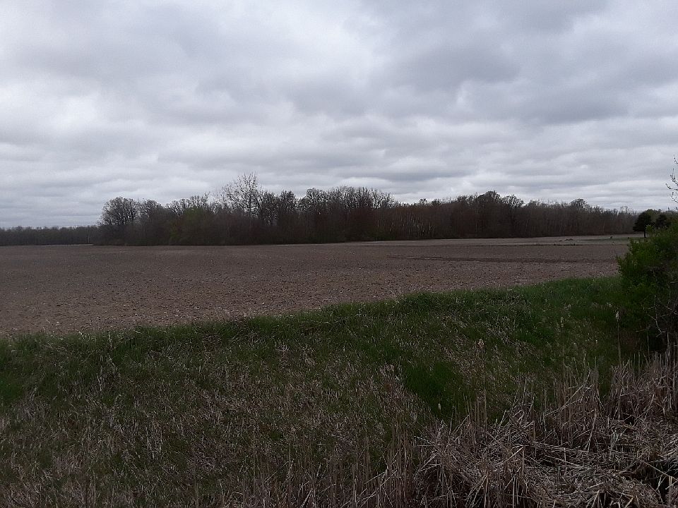 2nd image of E Letts Rd #036200010