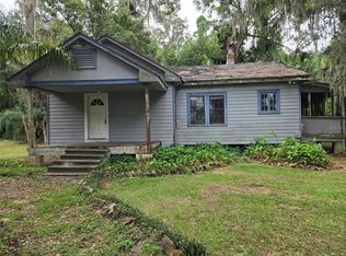 14300 SE 155th St, Weirsdale, FL 32195