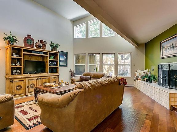 5th image of 1727 Ashland Ave