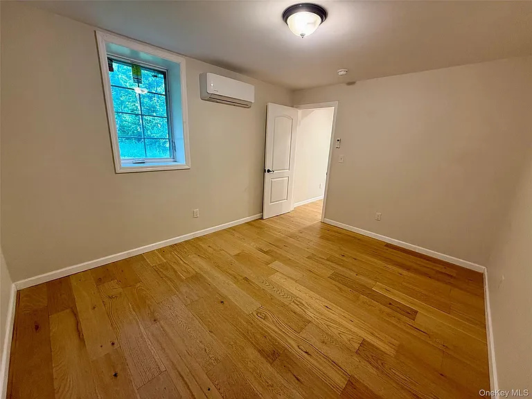 1230 Mountain Rd — Photo 5