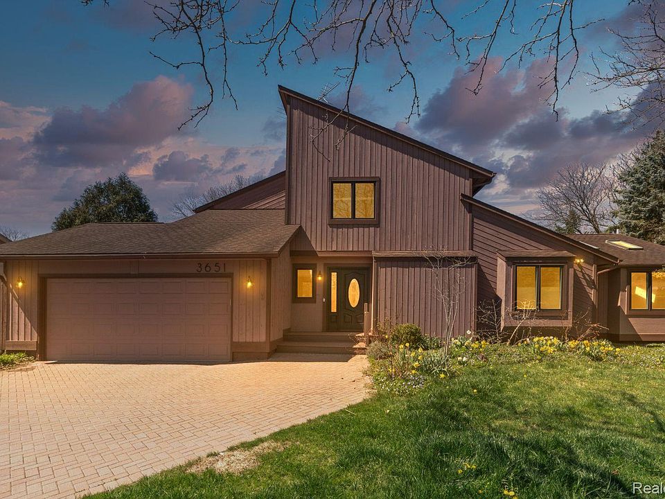1st image of 3651 Waldenwood Dr