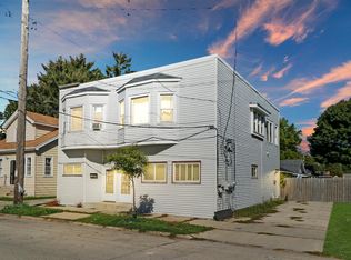 3010 17th St #C, Racine, WI 53405