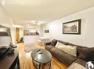 1040 The Queensway #407, Toronto, ON M8Z0A7