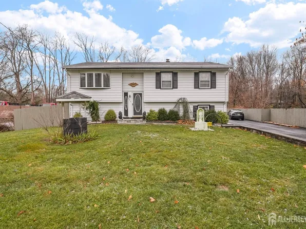 295 Route 79 Hwy, Morganville, NJ 07751