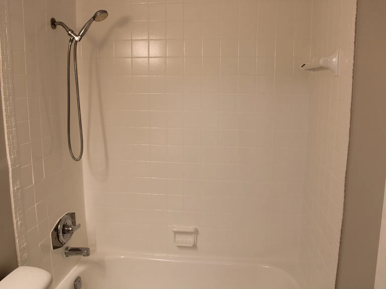 1611 Southeast 25th Street - . — Photo 3