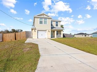 3506 E Gator Circle Cpe, Coral, FL 33909