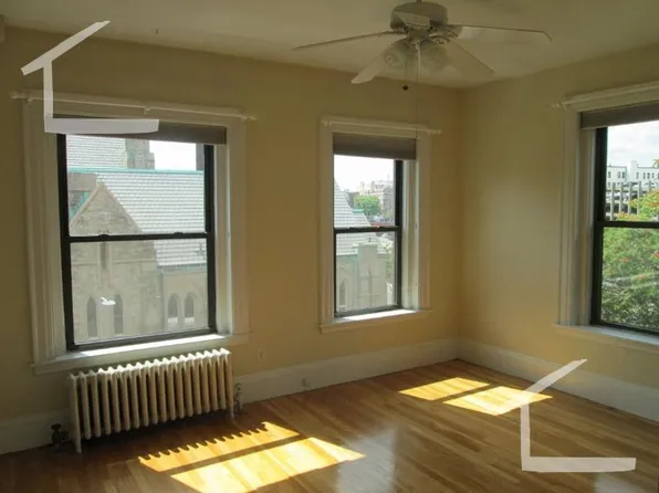 1089 Boylston St #45, Boston, MA 02215