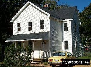 109 Grove St, Hempstead, NY 11221