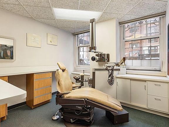 4th image of 435 E 57th St APT 1B
