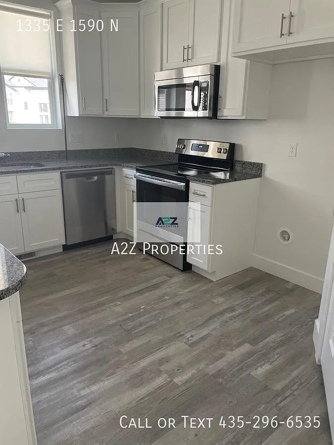 3 bed, 2.5 bath, 1957 sqft, $1,800 — Photo 4
