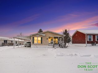 13749 Bluebell Ln NE, Cedar Springs, MI 49319