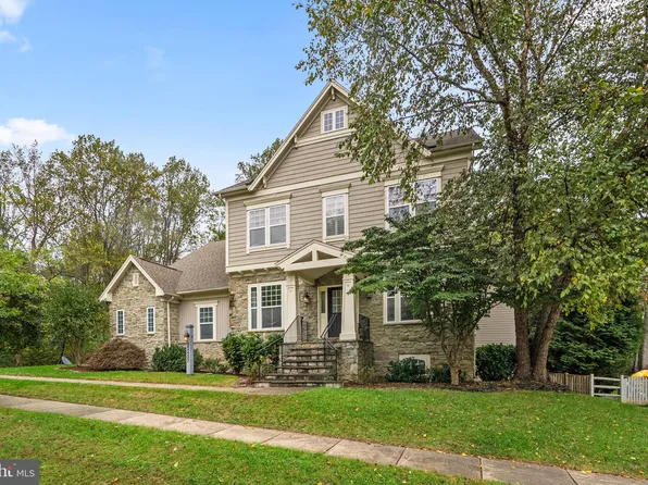 22427 Brook Point Way, Clarksburg, MD 20871
