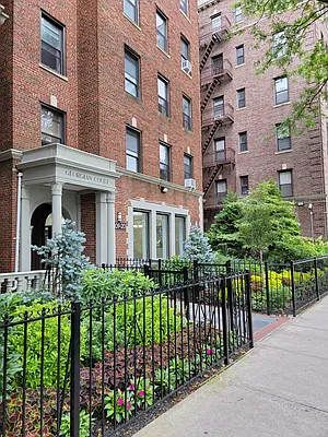 Rented by C Land Realty Co. | media 18