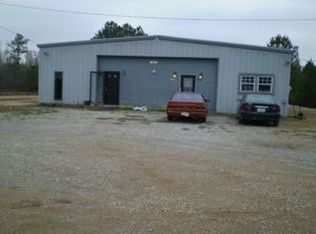 140 Lemmon Dr, Mantachie, MS 38855