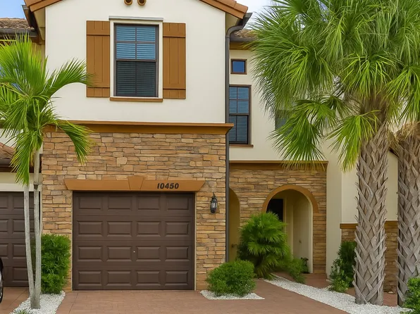 10450 Wellington Parc Dr, Wellington, FL 33449