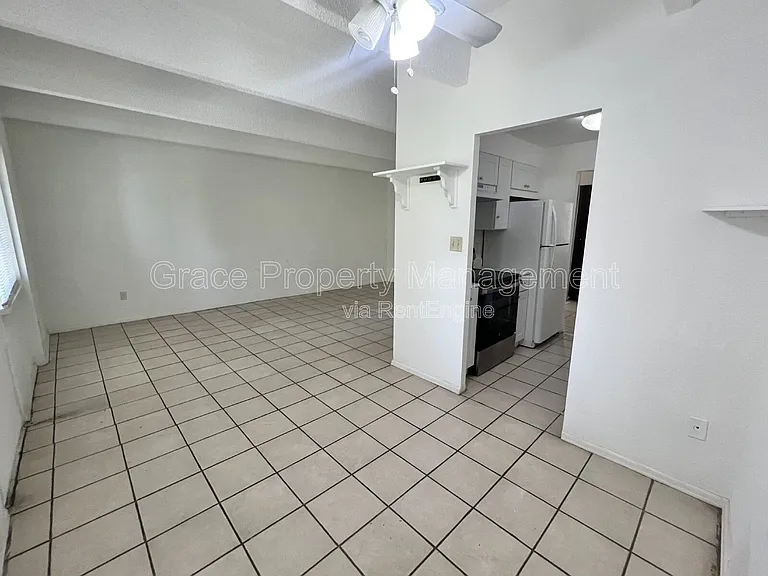 364 S Ironton St #226 — Photo 5