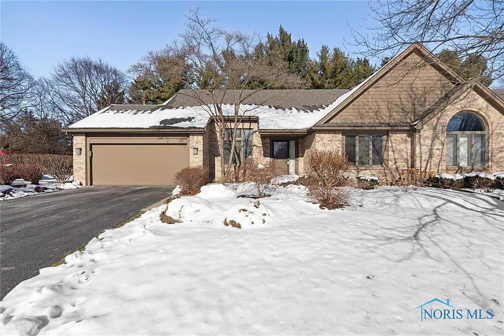 2948 Joelle Dr photo 1