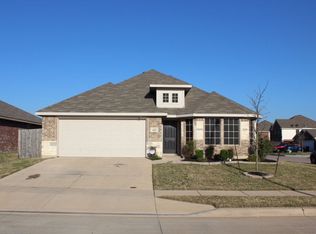 11217 Beechgrove Ct, Fort Worth, TX 76140