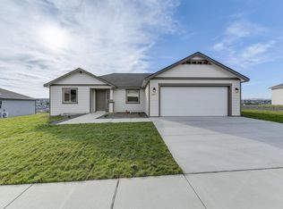 6077 W 31st Ave, Kennewick, WA 99338