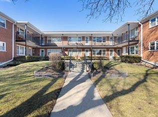720 N Western Ave APT 4, Park Ridge, IL 60068