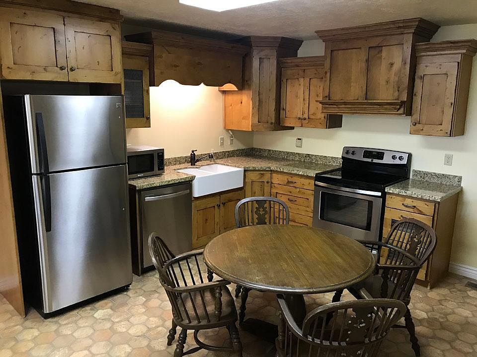 2nd image of 133 Westview Dr