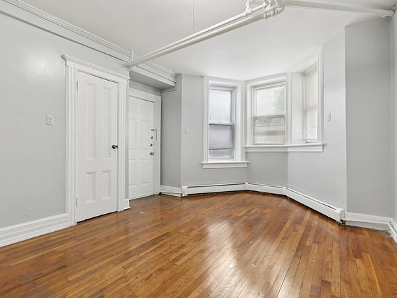 5th image of 162 Fairview Ave APT B1