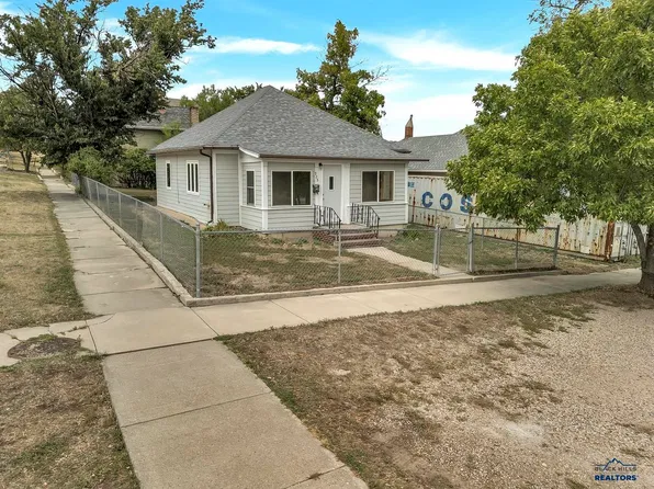925 5TH ST, Rapid City, SD 57701